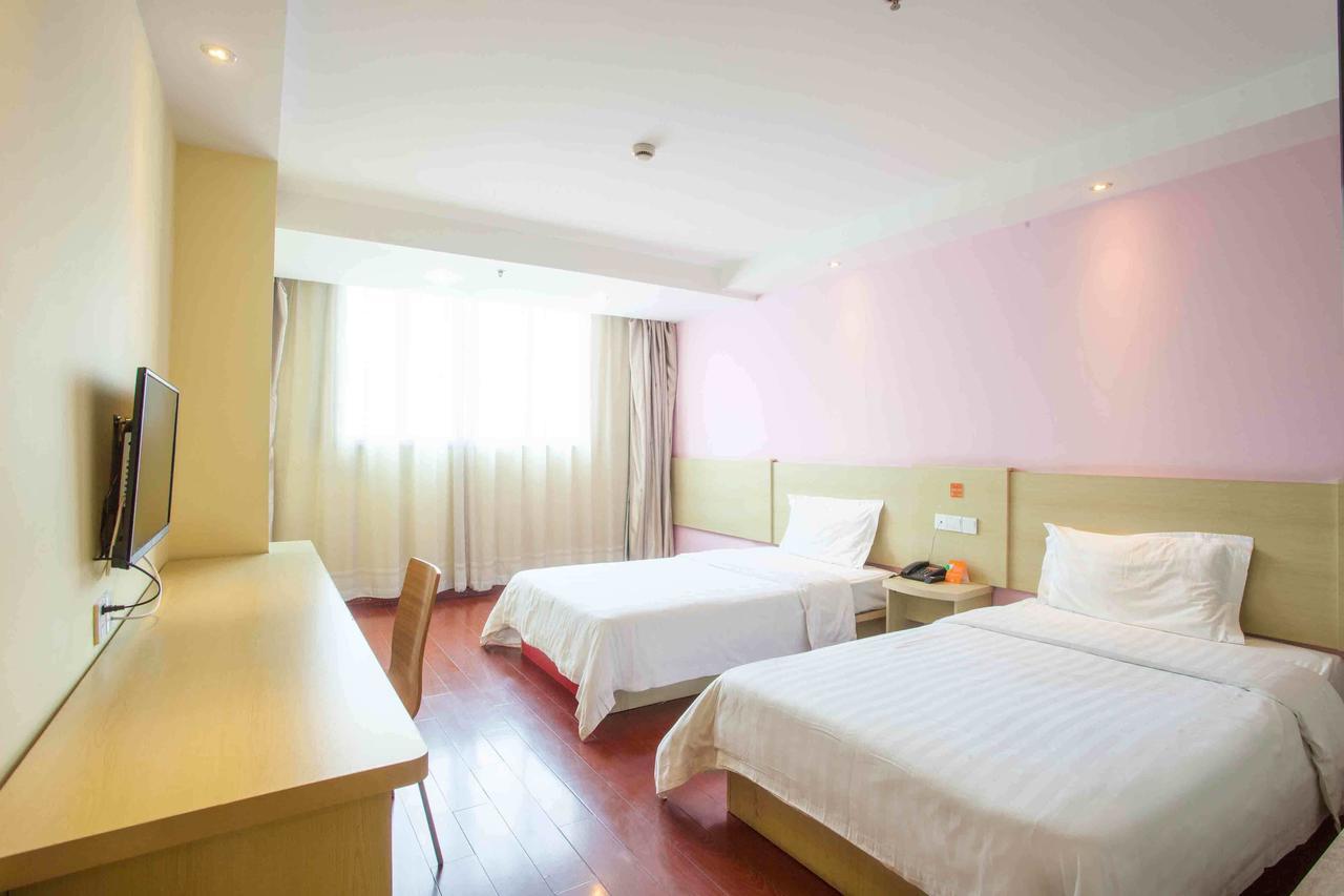365 Hotel Haimen Room photo